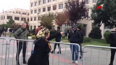 Batman'da İpek Er'in annesinden kayyıma tepki: Hiç mi şerefiniz yok?