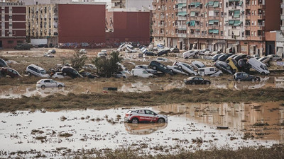 İspanya'da sel felaketi: Hükümet, 10,6 milyar euroluk acil ekonomik yardım paketi açıkladı