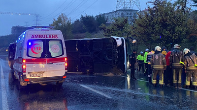 İstanbul Esenler’de yolcu otobüsü devrildi: 2 ölü, 18 yaralı