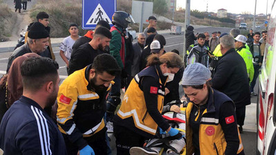 Tekirdağ'da motosiklet, yayalara çarptı: Bir ölü, iki yaralı