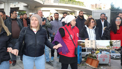 Bayraklı Belediyesi işçileri grevde: İlçede çöpler yollara taştı