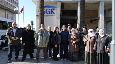 İzmir'de 'Tutsaklara para göndermek suç değildir' kampanyasına destek