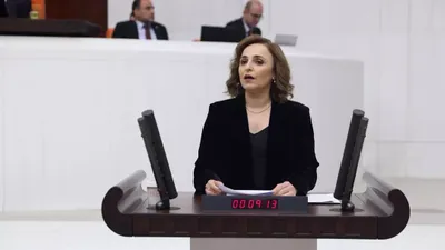 MHP'li Adan 'izin' verdi: Ayşegül Doğan konuşmasına Kürtçe selamla başladı