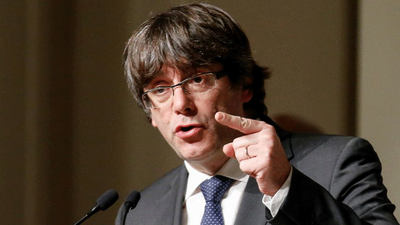 Puigdemont geçici olarak çekildi