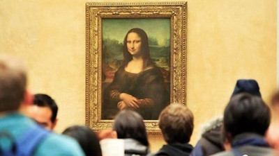 Mona Lisa tura çıkıyor