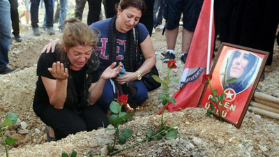 Polen Ünlü'nün annesi hayatını kaybetti