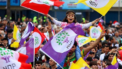 HDP sahaya iniyor: Yarın iki koldan start verilecek