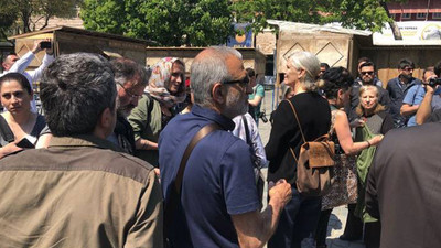 Sultanahmet'te 'soykırım' gözaltısı