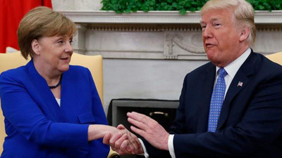 Trump bu seferde Merkel ile buluştu