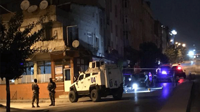 Sultangazi'de polise silahlı saldırı