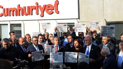 'İddianame, Cumhuriyet gazetecilerinin bırakılması gerektiğinin itirafı'