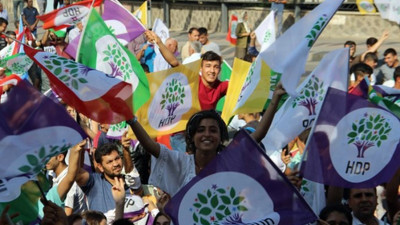 HDP 'özerklik' yerine 'yerel demokrasi' dedi