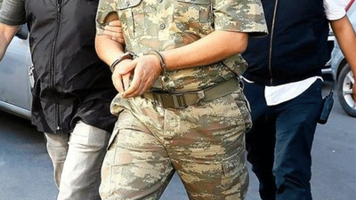 16 ilde operasyon: Albay ve yarbaylara gözaltı