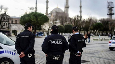 İstanbul'da seçim için görevli polis sayısı açıklandı