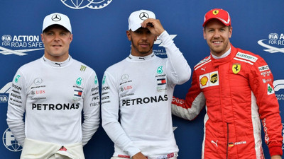 Hamilton'dan yarış komiserlerine Vettel sitemi