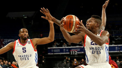 Anadolu Efes'te yol ayrımı