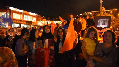 Rotterdam'da AB dışındaki ülkelere seçim yasağı