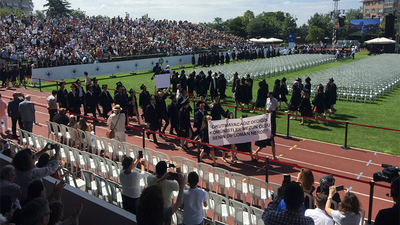 Boğaziçi mezuniyet töreninde protesto