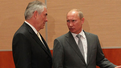 Putin, ABD Dışişleri Bakanı Tillerson'u kabul etti