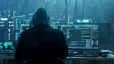 12 Rus istihbaratçıya ABD seçimlerinde 'hack'leme suçlaması