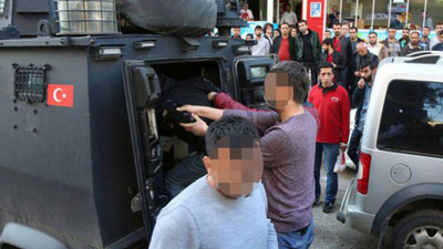 'Hayır' halayına müdahale: 3 gözaltı