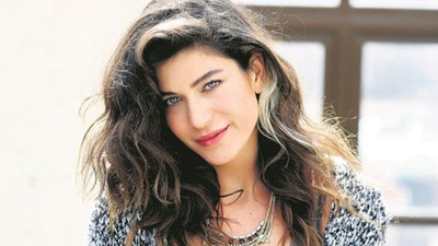 Berrak Tüzünataç: Son bursunu alıp beni engelledi