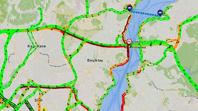 FSM Köprüsü'nde kaza: Trafik kilitlendi