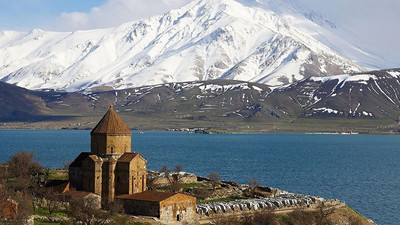 Ahtamar Kilisesi'nde 3 yıl sonra ayin heyecanı