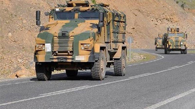 Askeri araç devrildi: 2 asker yaşamını yitirdi, 7 yaralı