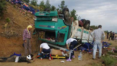 İşçileri taşıyan kamyon uçuruma yuvarlandı: 1 ölü, 6 yaralı