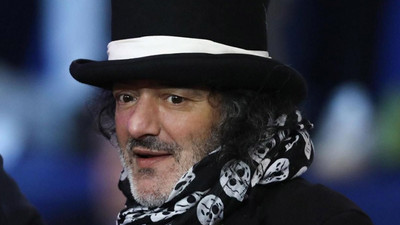 Rachid Taha ana vatanında: Binlerce kişi uğurladı