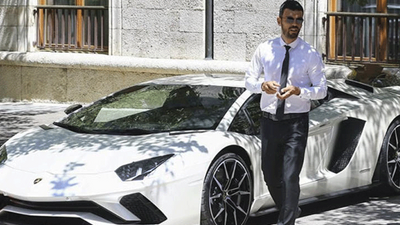 AKP'li vekil Lamborghini'sini satışa çıkardı