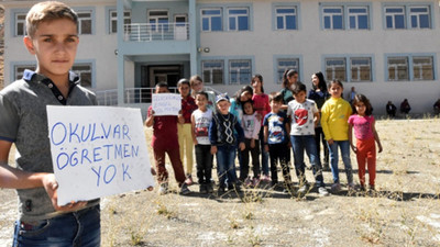 Yüksekova'daki ortaokula bu yıl da öğretmen atanmadı