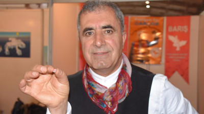 En küçük şiir kitabı fuarda
