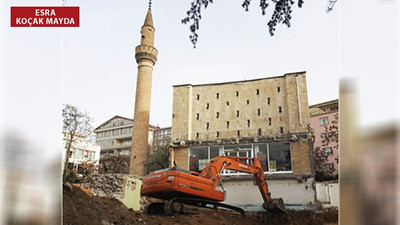 Yıkılmak istenen camiye yargı 'dur' dedi