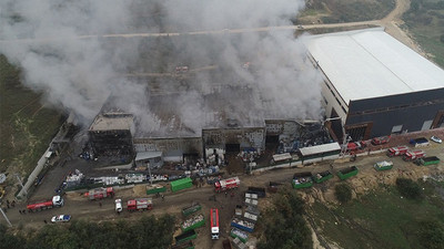 Bursa'da yangın: Fabrika küle döndü