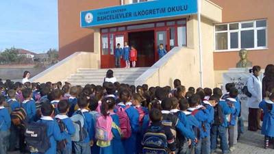 Danıştay 'Öğrenci Andı' kararını bozdu