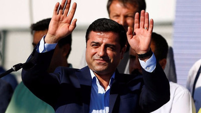 Demirtaş'tan yeni şiir