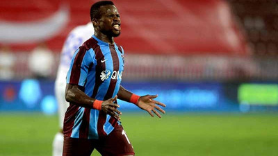 Futbolcu Onazi boynunun üzerine düştü