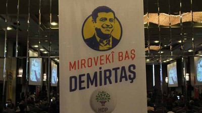 Demirtaş kitabını eleştiren yazarı önerdi