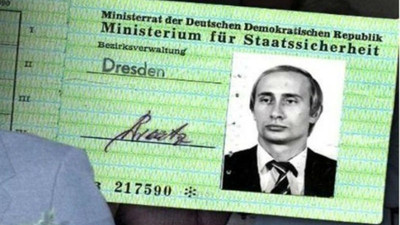 Bild: Putin'in Stasi kimliği ortaya çıktı