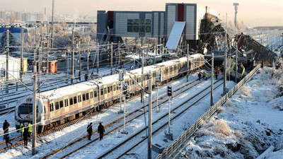 Tren kazası soruşturması: Ölen makinistleri suçladılar