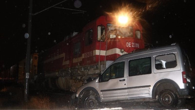 Yine tren kazası: Ölü ve yaralı var