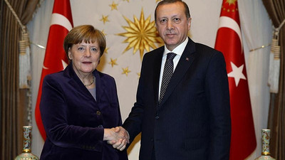 Erdoğan ve Merkel'den 'Suriye' görüşmesi