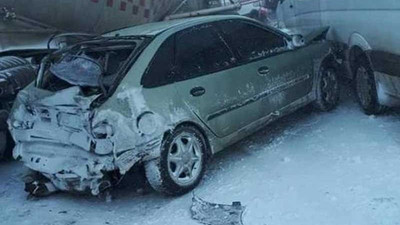 Erzurum'da 20 araç birbirine girdi: Ölü ve yaralılar var