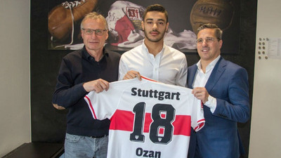 Ozan Kabak Sttutgart'a imzayı attı