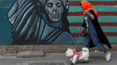 Tahran'da köpek gezdirmek yasaklandı