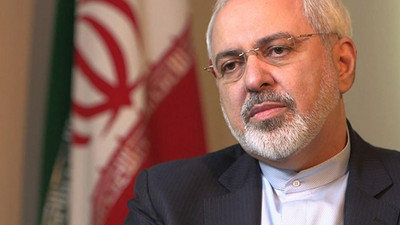 İranlı vekillerden Ruhani'ye: Zarif'in istifasını kabul etme