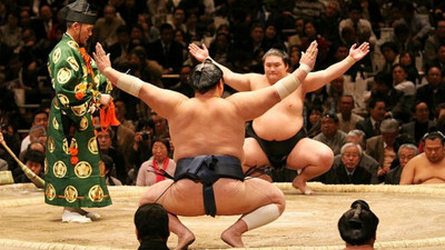 Japonya, sumo güreşçilerine sakalı yasakladı