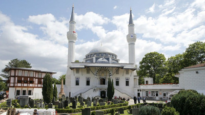 Almanya'da minarelerin yasaklanması için meclise önerge